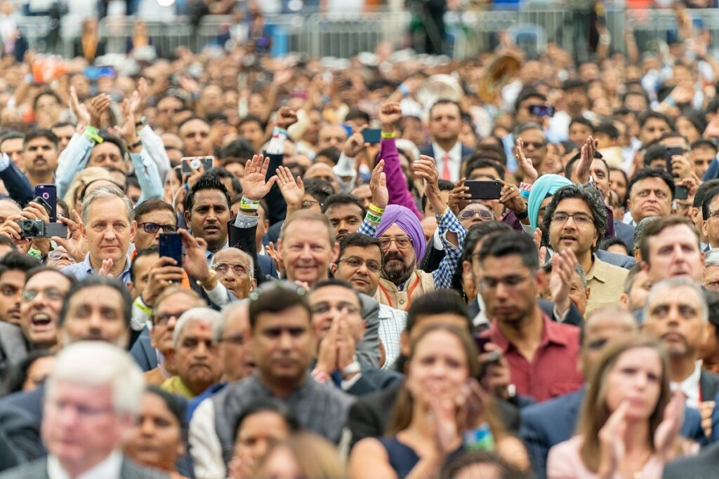 Howdy, Modi! A crowd of more