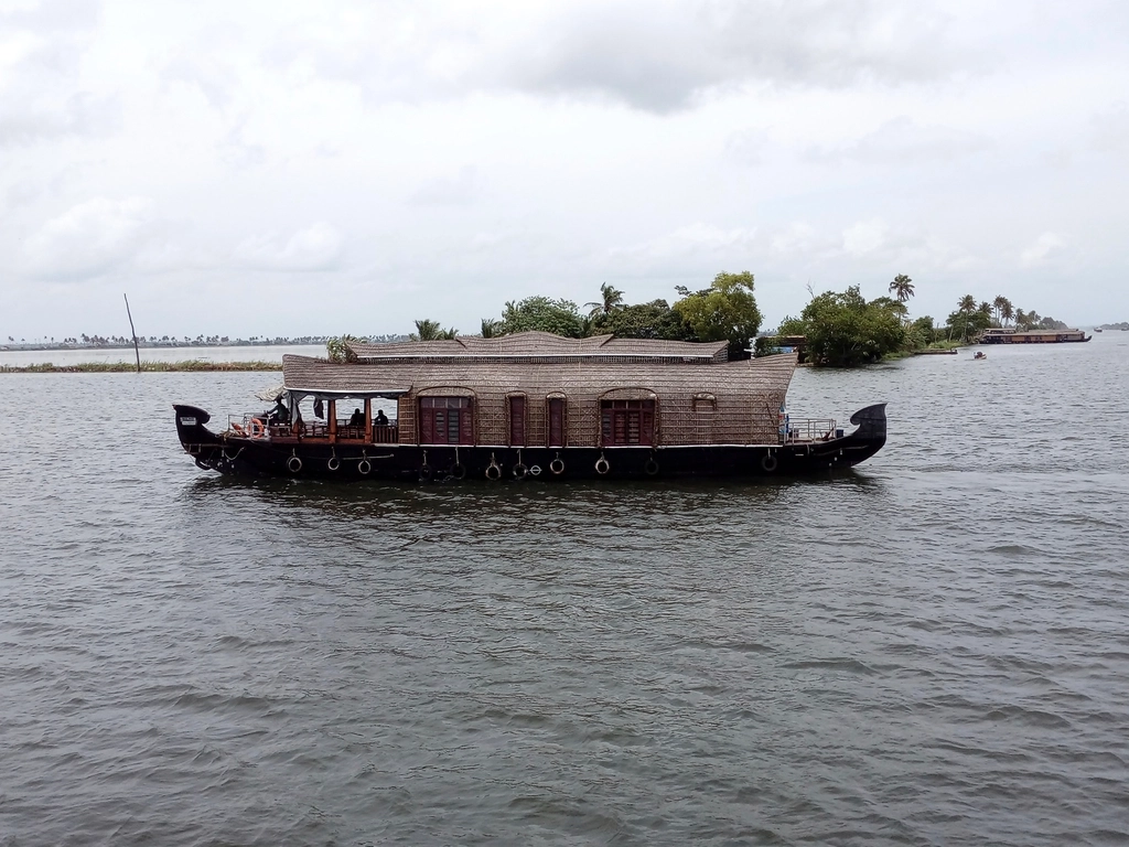 House baot in Kerala